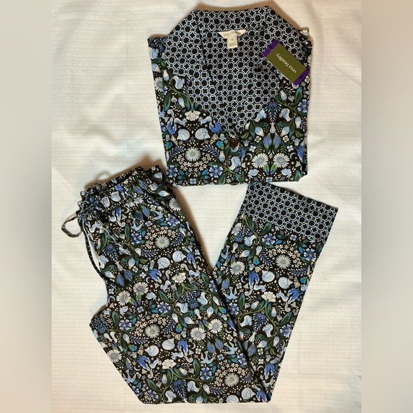Vera Bradley Other - Vera Bradley Green Floral & Fox Pajama Set – 100% Cotton – NWT – Size M